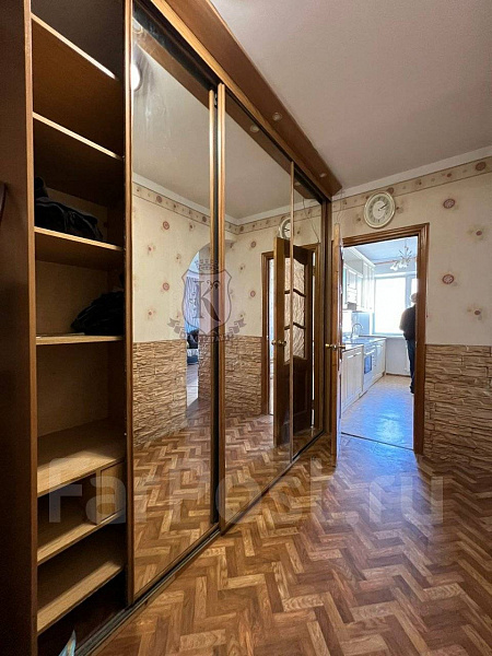 Снять 3-к квартиру, 72 кв.м.