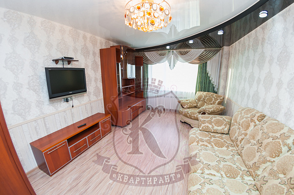 Снять 2-к квартиру, 70 кв.м.