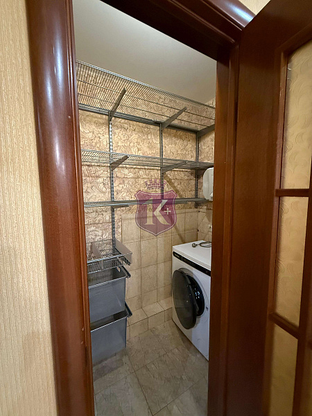 Снять 2-к квартиру, 80 кв.м.