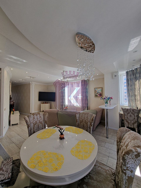 Снять 3-к квартиру, 127 кв.м.