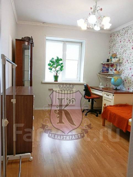 Снять 3-к квартиру, 1 кв.м.
