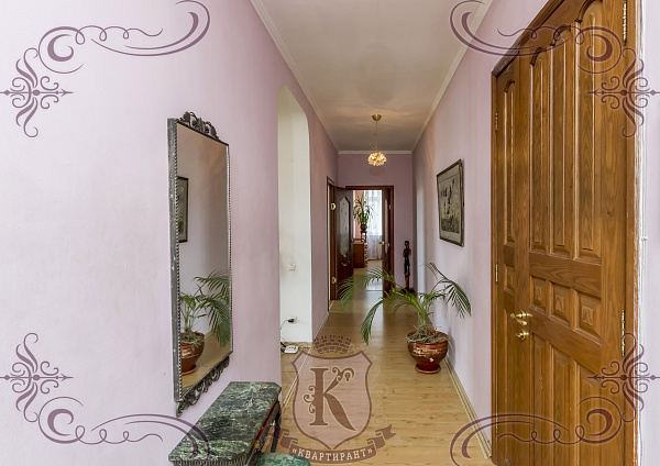 Снять 4-к квартиру, 130 кв.м.