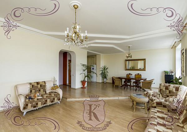 Снять 4-к квартиру, 130 кв.м.