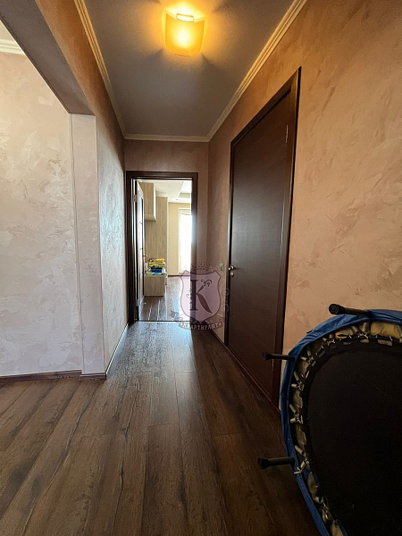 Снять 3-к квартиру, 70 кв.м.