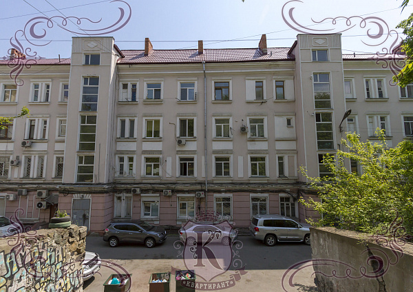 Снять 4-к квартиру, 130 кв.м.