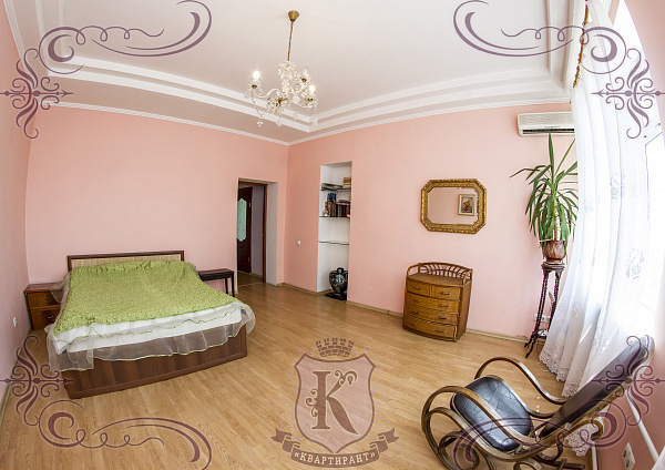 Снять 4-к квартиру, 130 кв.м.