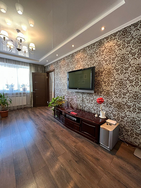 Снять 3-к квартиру, 70 кв.м.
