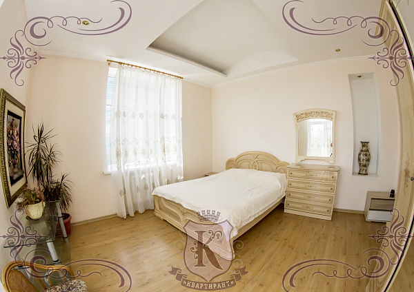 Снять 4-к квартиру, 130 кв.м.