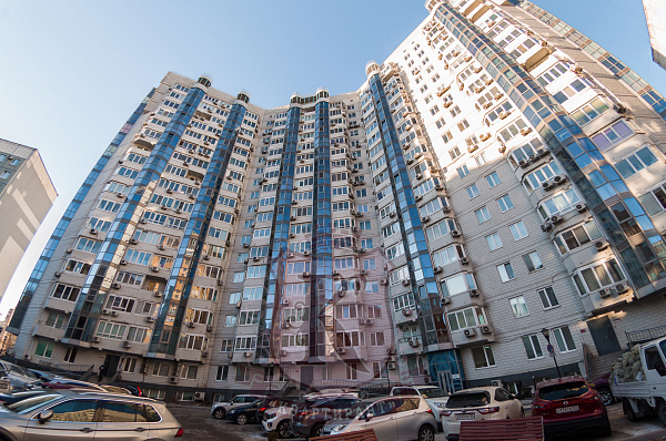 Снять 2-к квартиру, 90 кв.м.