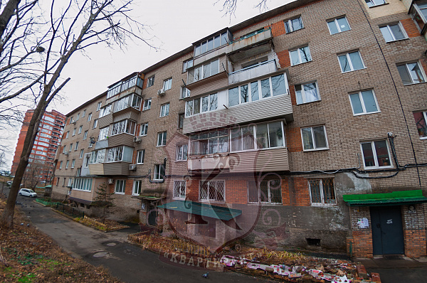 Снять 3-к квартиру, 49 кв.м.