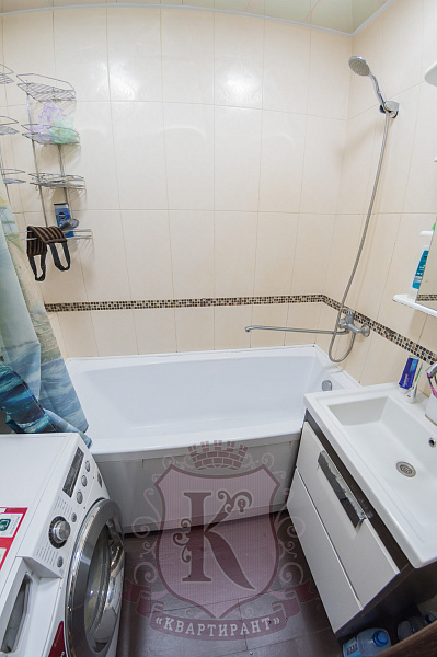 Снять 2-к квартиру, 57 кв.м.