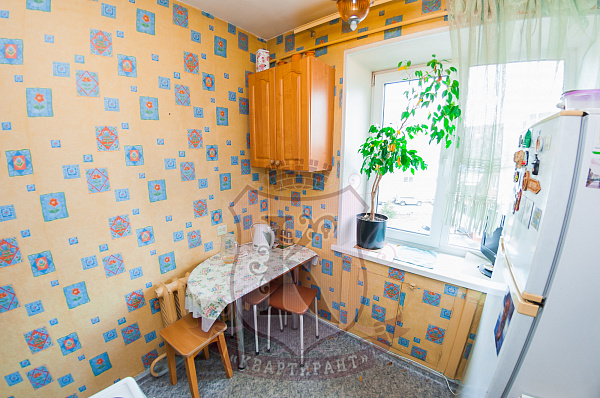 Снять 3-к квартиру, 49 кв.м.