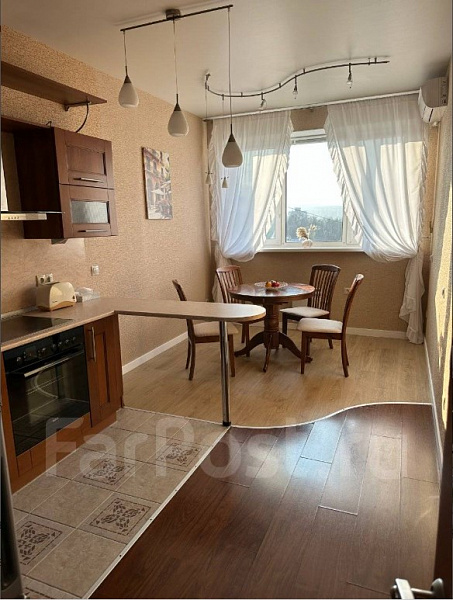 Снять 2-к квартиру, 75 кв.м.