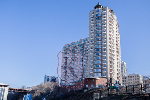 Снять 2-к квартиру, 90 кв.м.