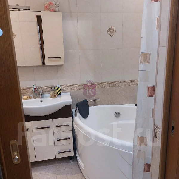 Снять 2-к квартиру, 67 кв.м.