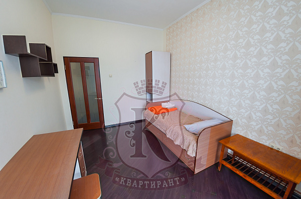 Снять 2-к квартиру, 56 кв.м.