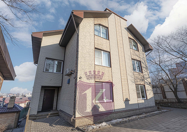 Снять 2-к квартиру, 65 кв.м.