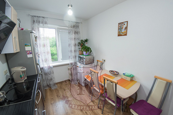 Снять 2-к квартиру, 57 кв.м.