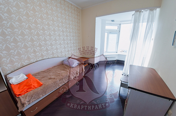 Снять 2-к квартиру, 56 кв.м.