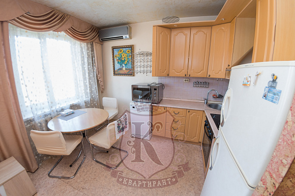 Снять 2-к квартиру, 52 кв.м.