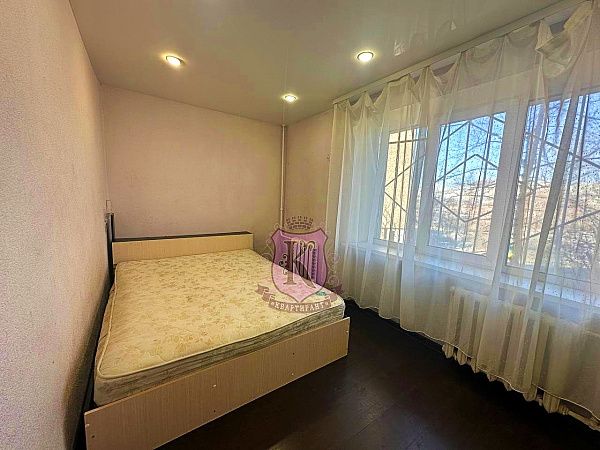 Снять 3-к квартиру, 52 кв.м.